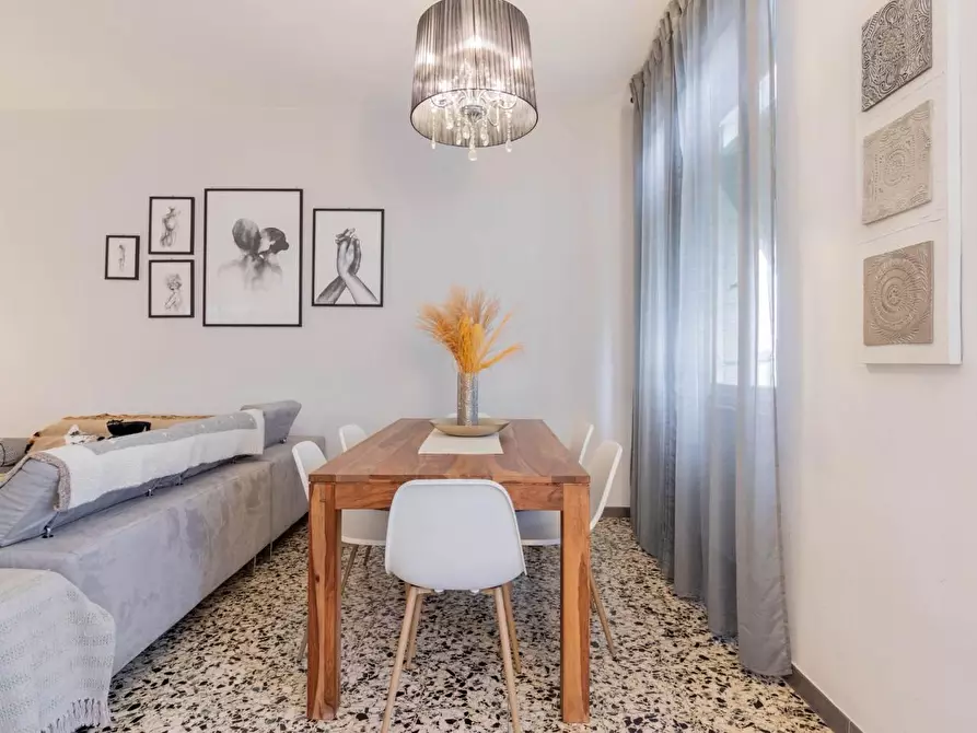 Immagine 4 di Appartamento in vendita  a Pisa