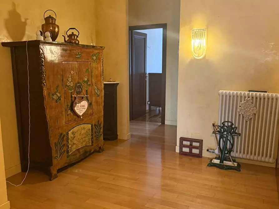 Immagine 5 di Mansarda in vendita  a Carrara