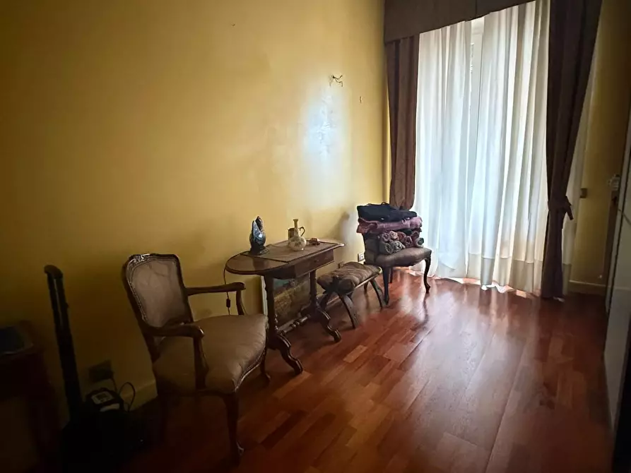 Immagine 12 di Mansarda in vendita  a Carrara