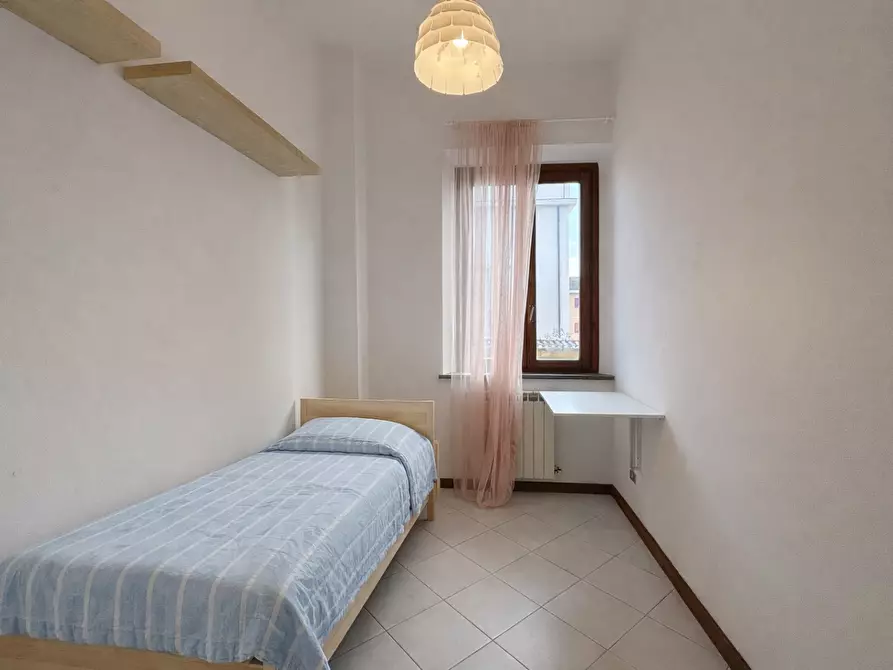 Immagine 12 di Appartamento in vendita  a Pontedera
