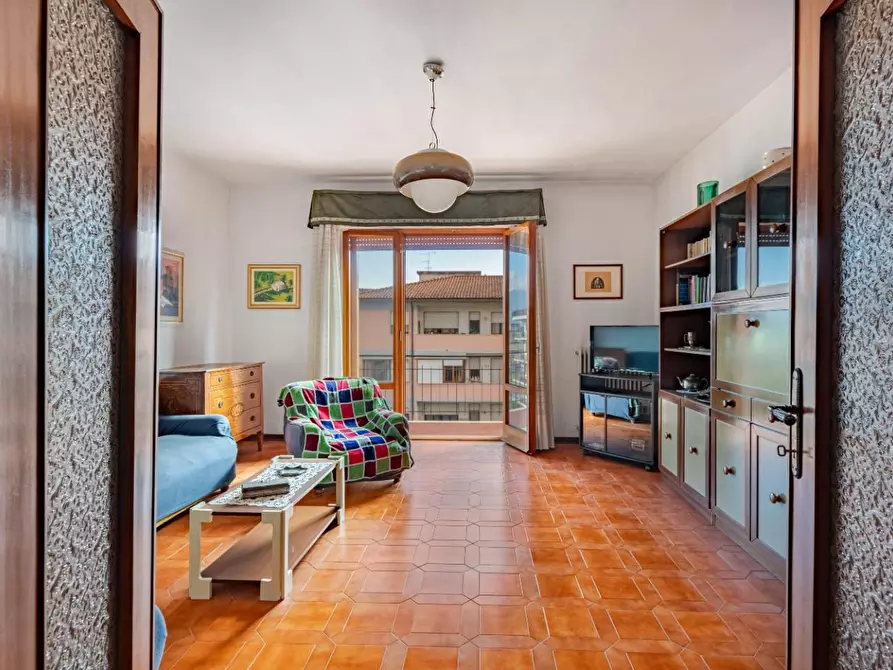 Immagine 2 di Appartamento in vendita  a Pisa