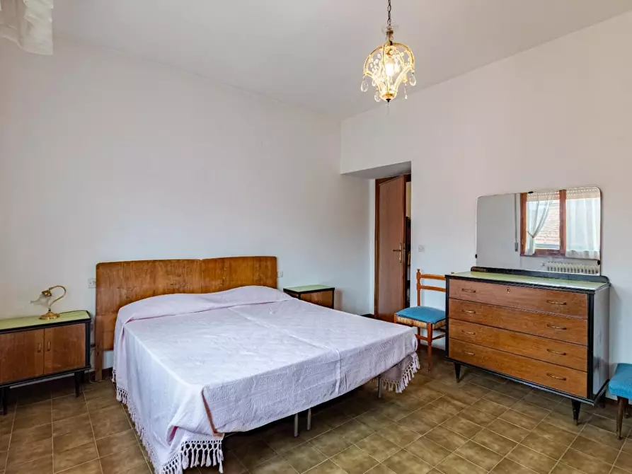 Immagine 19 di Appartamento in vendita  a Pisa