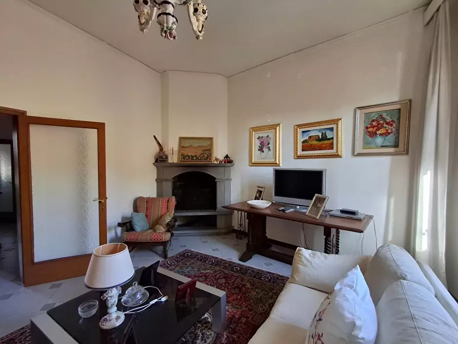 Immagine 5 di Appartamento in vendita  a Capraia E Limite