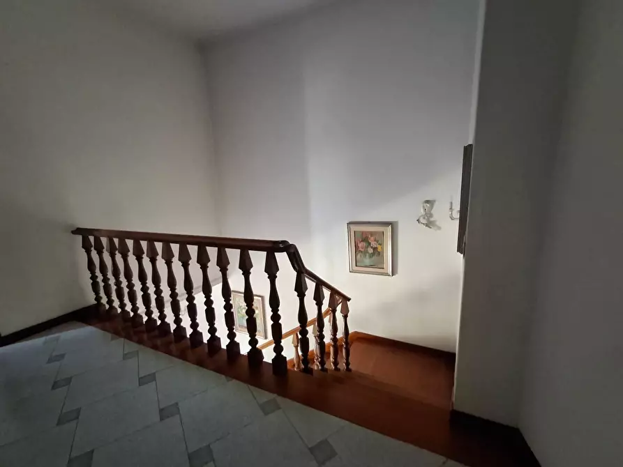 Immagine 7 di Appartamento in vendita  a Capraia E Limite