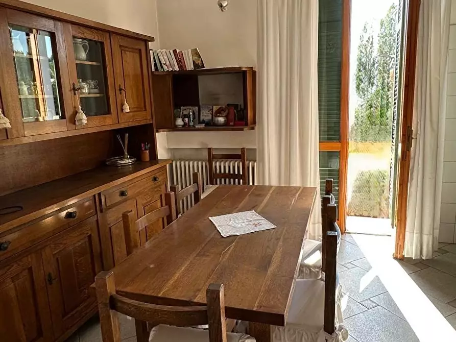 Immagine 7 di Appartamento in vendita  a Capraia E Limite