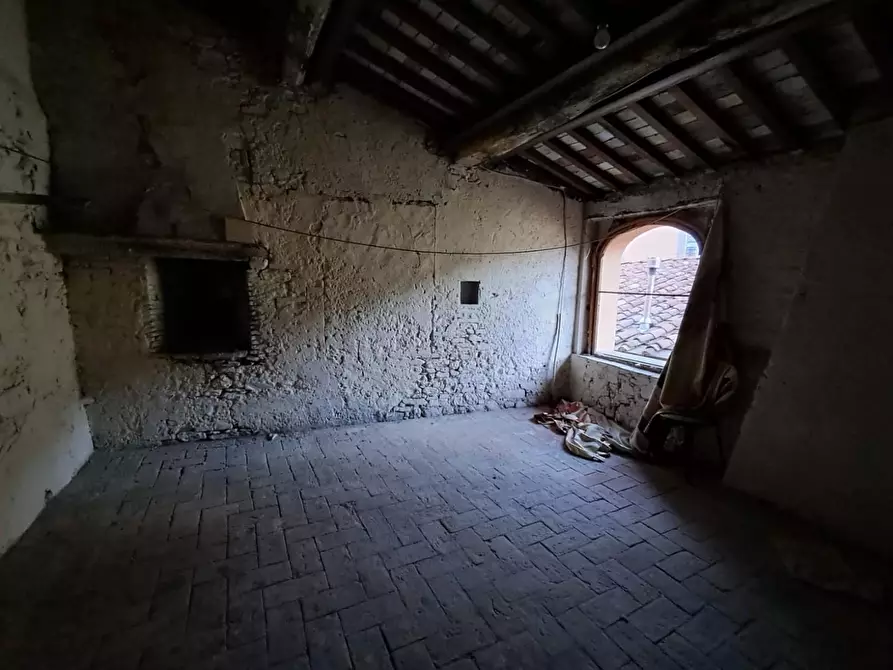 Immagine 11 di Terratetto in vendita  a Buti