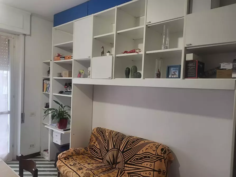 Immagine 4 di Appartamento in vendita  a Carrara