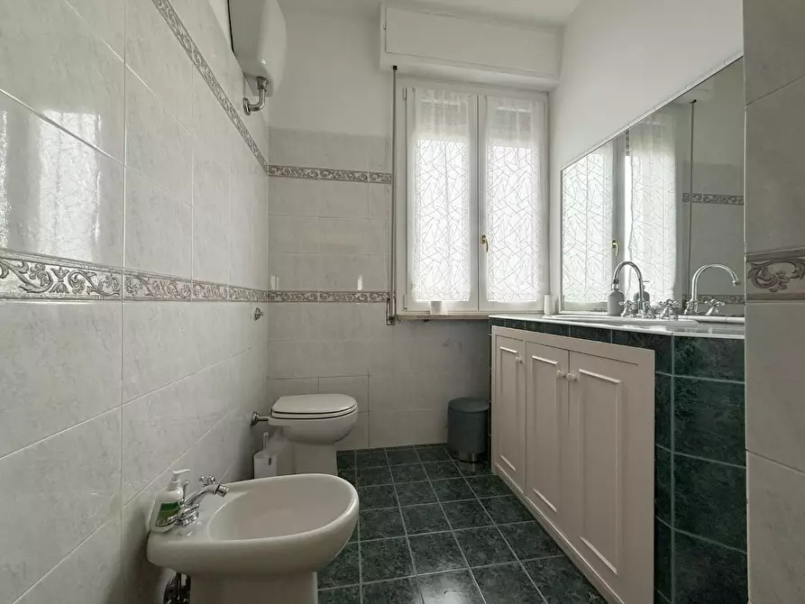 Immagine 28 di Appartamento in vendita  a Siena