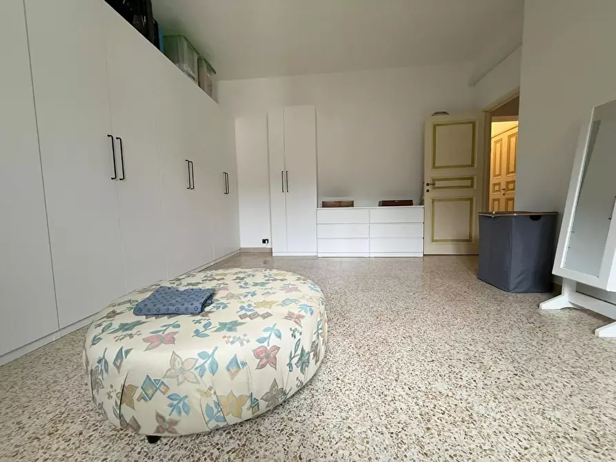 Immagine 27 di Appartamento in vendita  a Siena