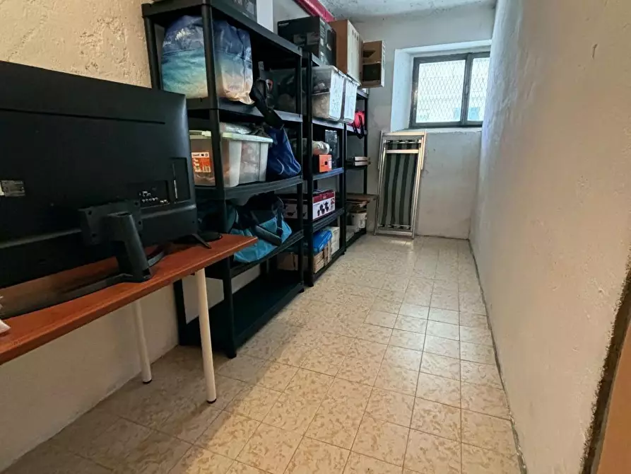 Immagine 35 di Appartamento in vendita  a Siena