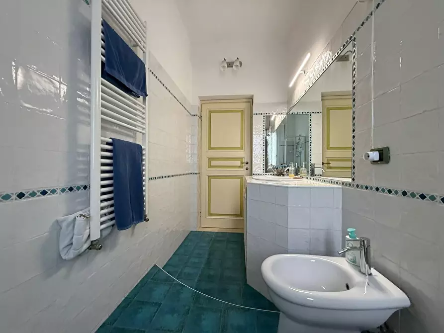 Immagine 23 di Appartamento in vendita  a Siena