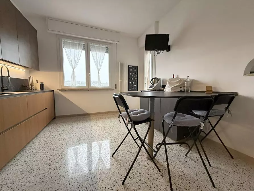 Immagine 14 di Appartamento in vendita  a Siena