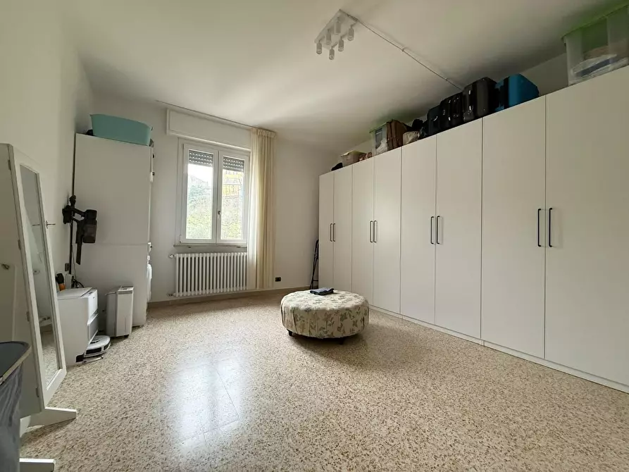 Immagine 25 di Appartamento in vendita  a Siena