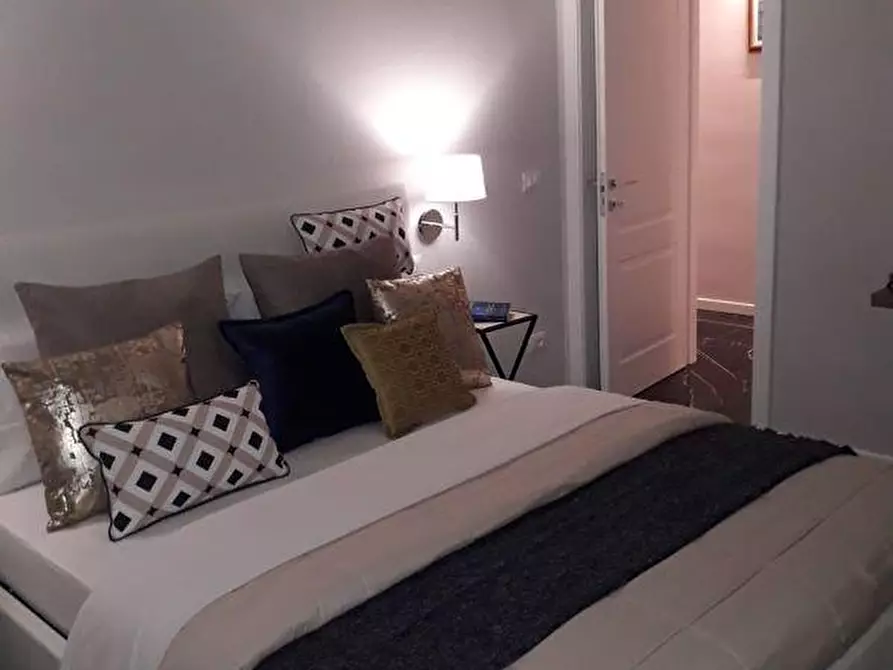 Immagine 58 di Villa in vendita  a Buti