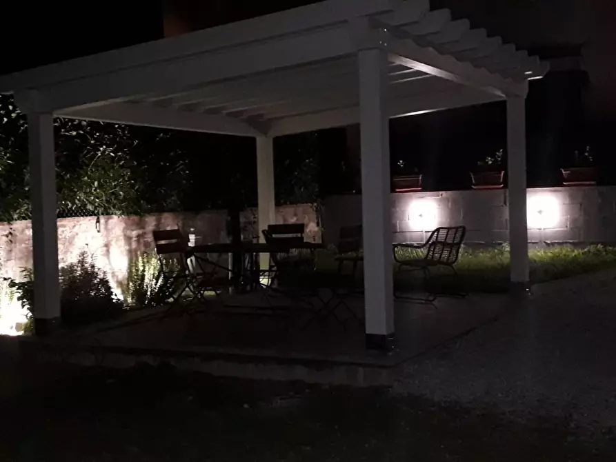 Immagine 46 di Villa in vendita  a Buti