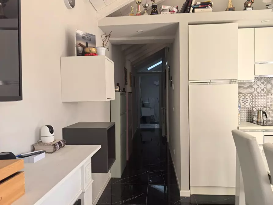 Immagine 8 di Villa in vendita  a Buti