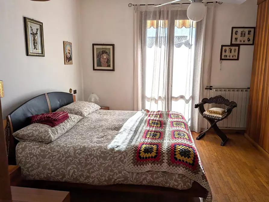 Immagine 39 di Porzione di casa in vendita  a Massa