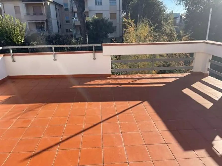 Immagine 13 di Casa bifamiliare in vendita  a Pisa