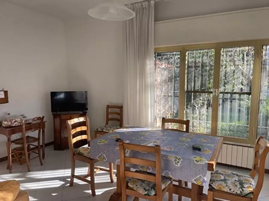 Immagine 15 di Casa bifamiliare in vendita  a Pisa