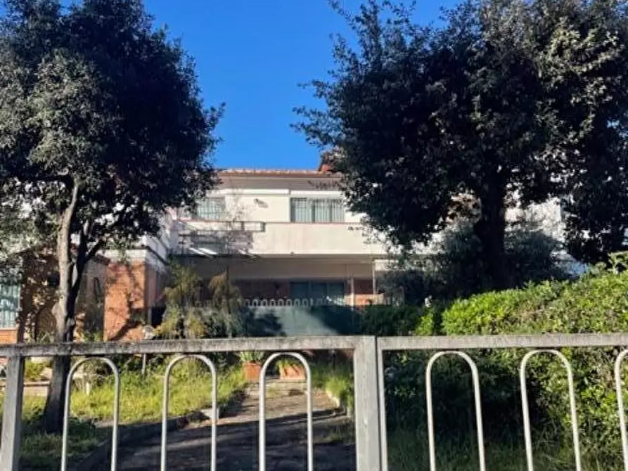 Immagine 21 di Casa bifamiliare in vendita  a Pisa