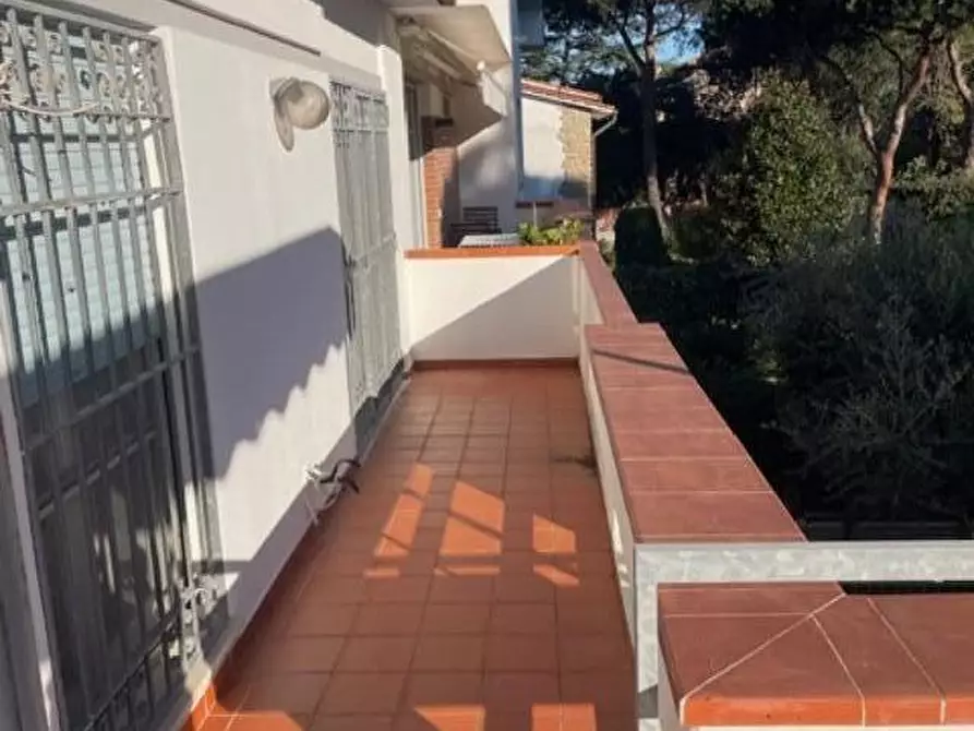 Immagine 9 di Casa bifamiliare in vendita  a Pisa