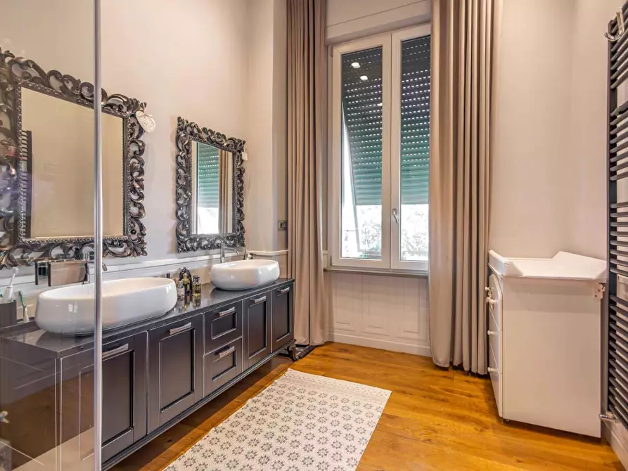 Immagine 20 di Appartamento in vendita  a Livorno