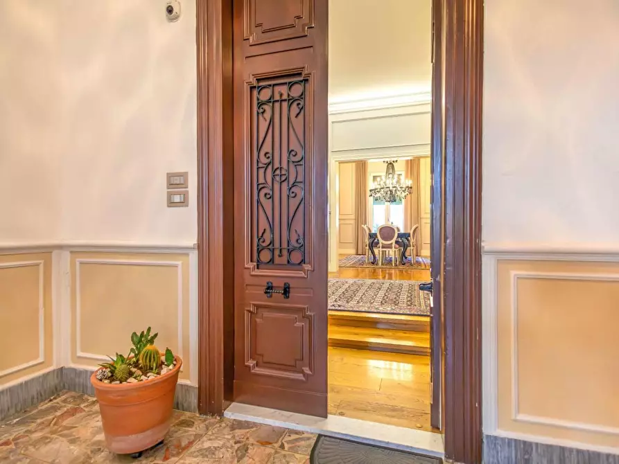 Immagine 39 di Appartamento in vendita  a Livorno