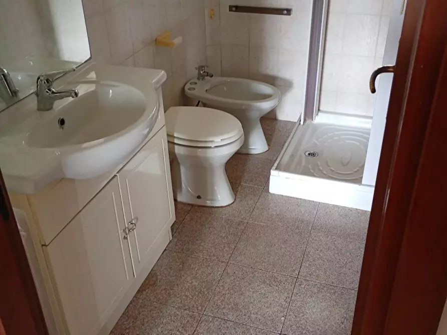 Immagine 11 di Appartamento in vendita  a Piombino