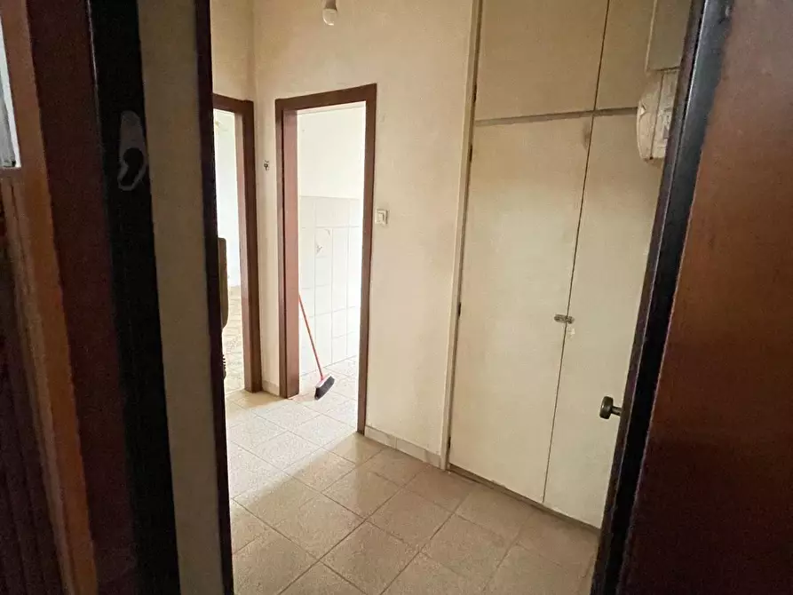 Immagine 5 di Appartamento in vendita  a Piombino