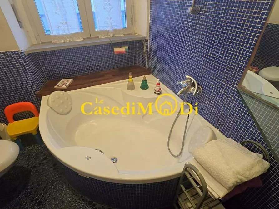 Immagine 12 di Appartamento in vendita  a Livorno