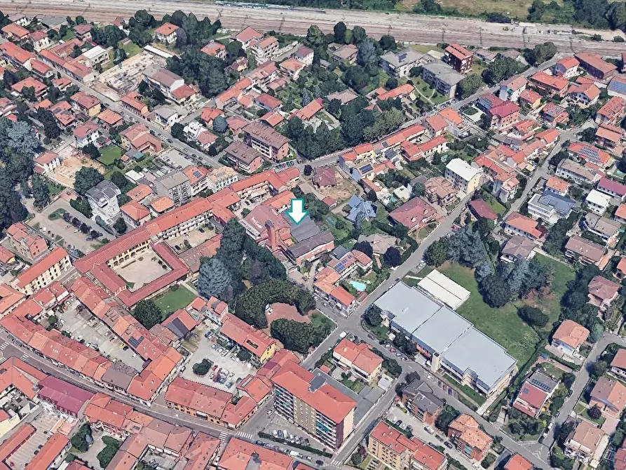 Immagine 2 di Appartamento in vendita  a Garbagnate Milanese