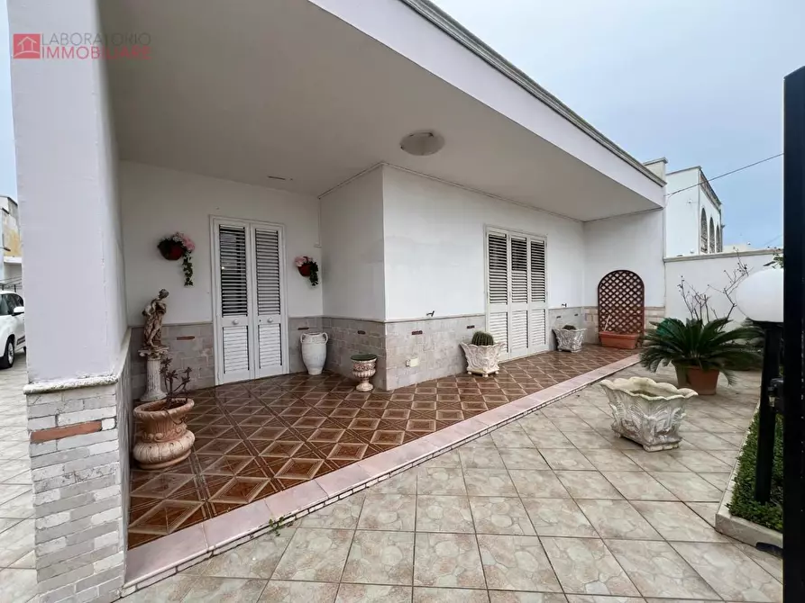 Immagine 25 di Casa indipendente in vendita  a Porto Cesareo