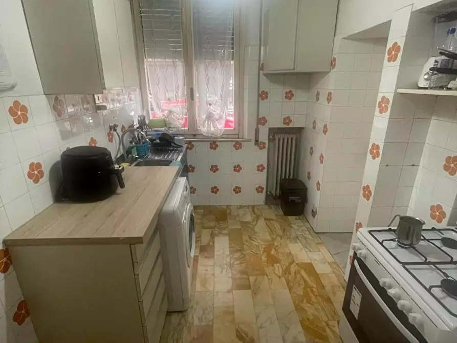 Immagine 2 di Appartamento in vendita  a Siena