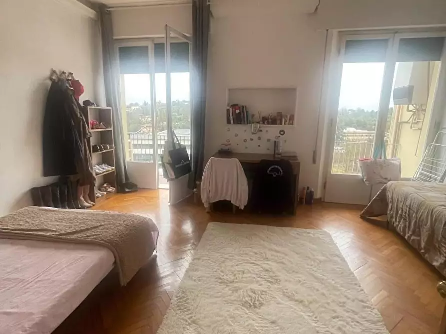 Immagine 3 di Appartamento in vendita  a Siena