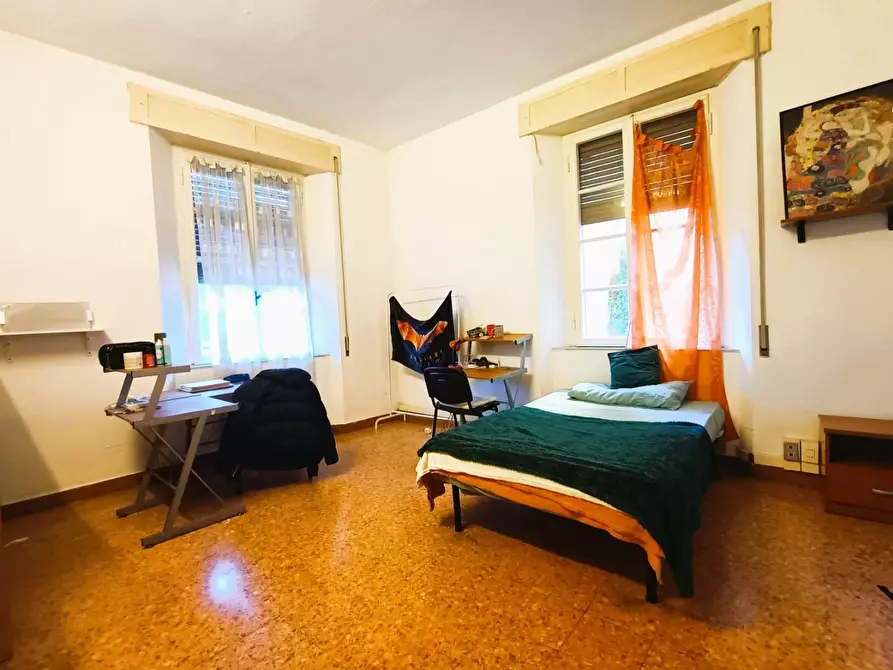 Immagine 11 di Appartamento in vendita  a Pisa