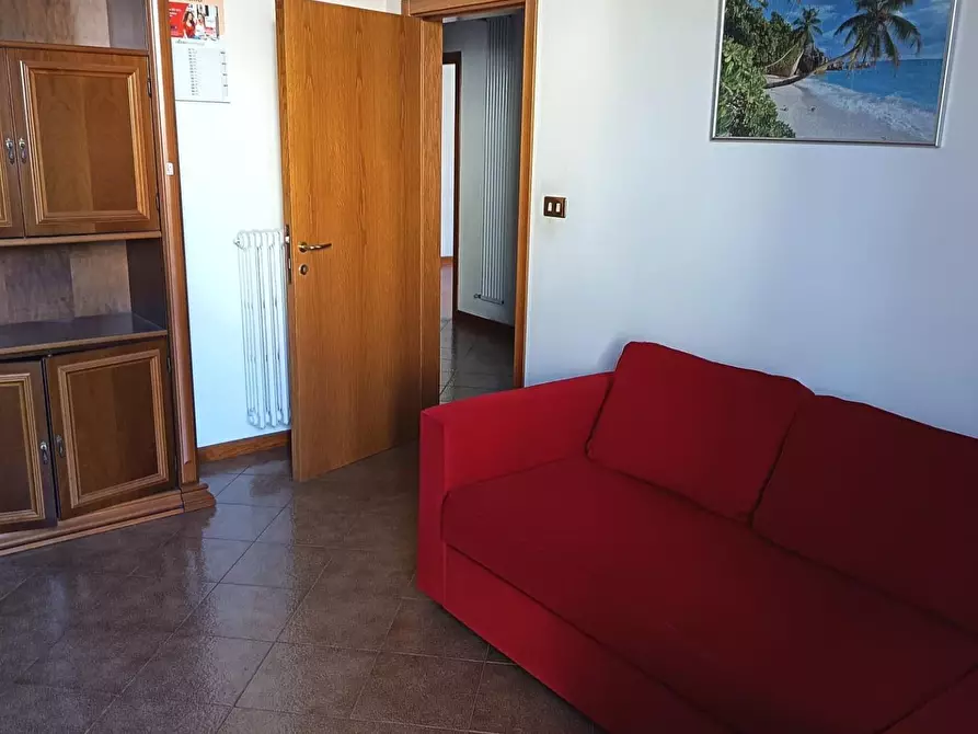 Immagine 4 di Appartamento in vendita  a Prato