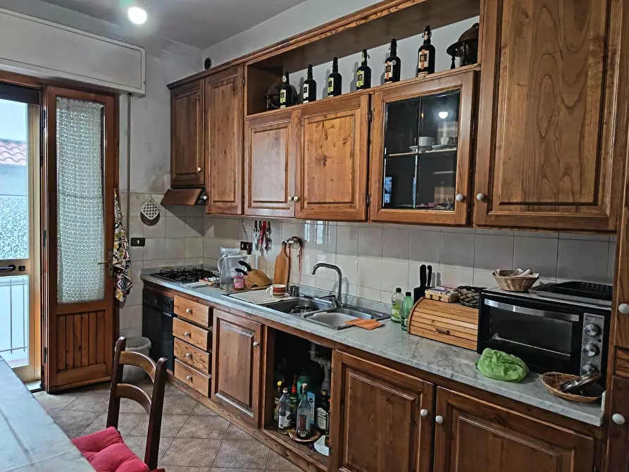 Immagine 1 di Appartamento in vendita  a Prato