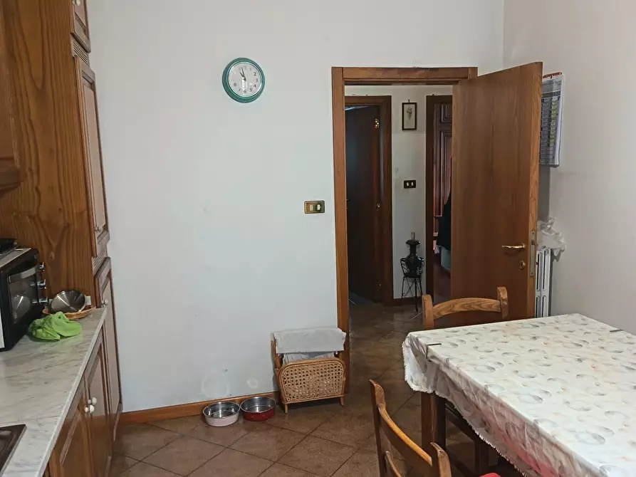 Immagine 4 di Appartamento in vendita  a Prato