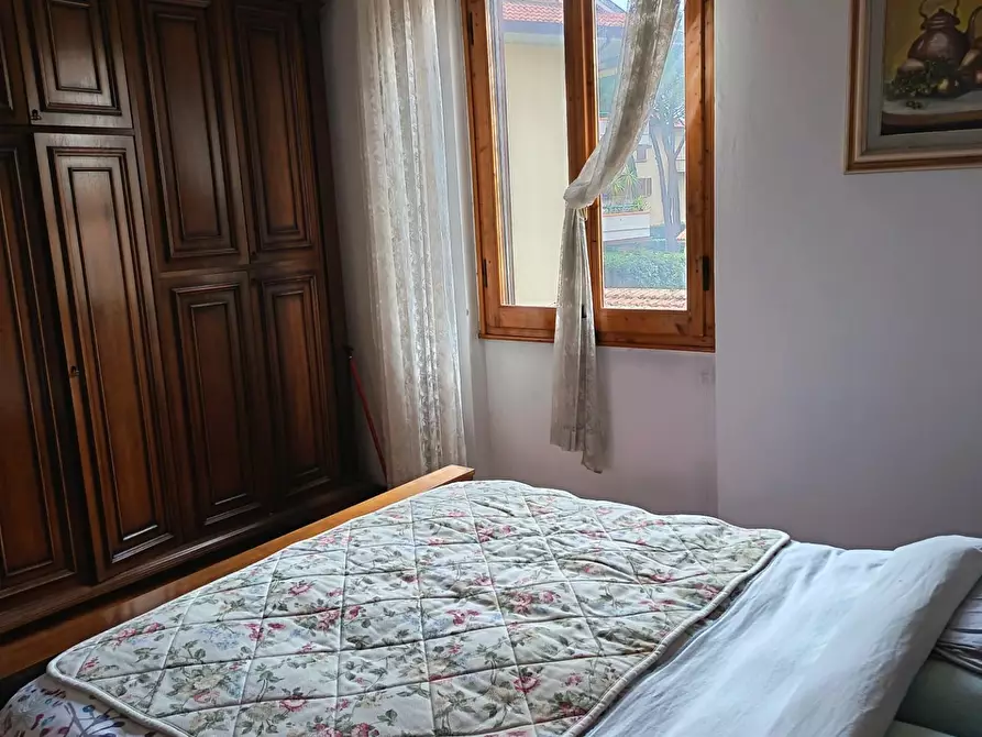 Immagine 12 di Appartamento in vendita  a Prato