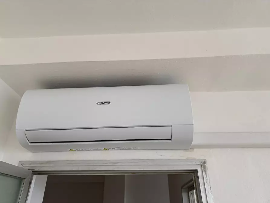 Immagine 5 di Ufficio in affitto  a Ponsacco