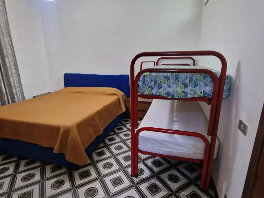 Immagine 10 di Appartamento in vendita  a Carrara