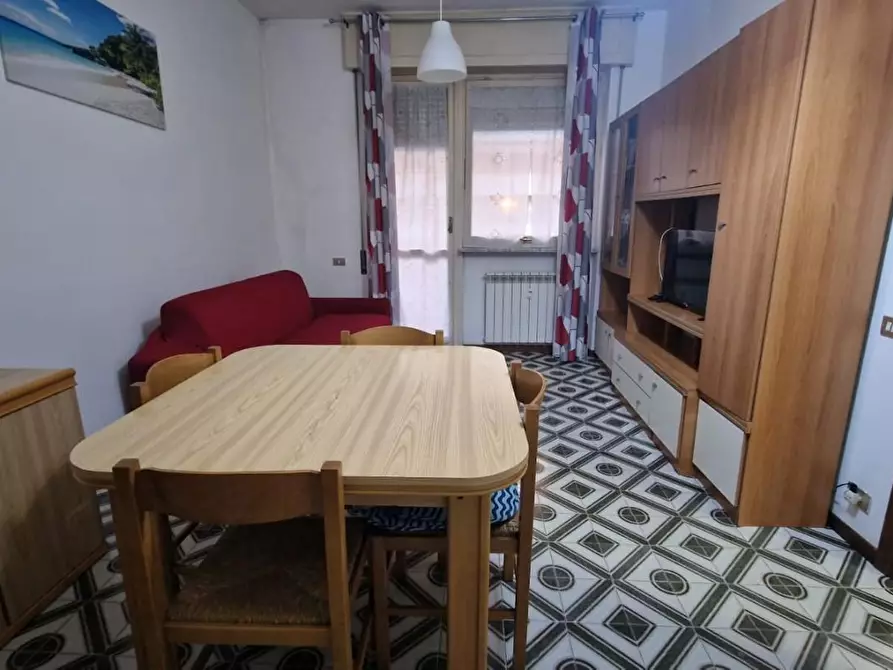 Immagine 14 di Appartamento in vendita  a Carrara