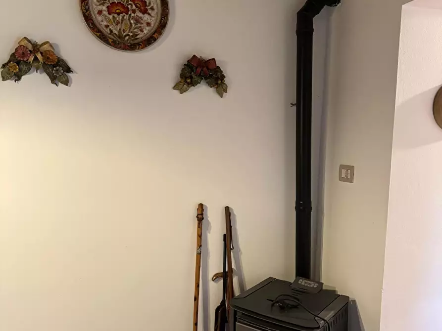 Immagine 9 di Appartamento in vendita  a Monticiano