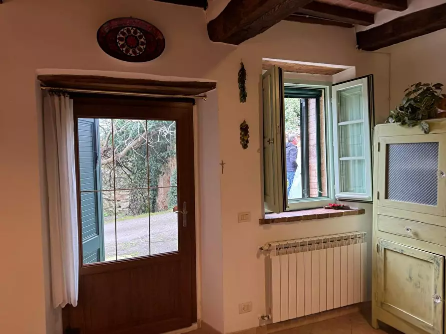 Immagine 7 di Appartamento in vendita  a Monticiano