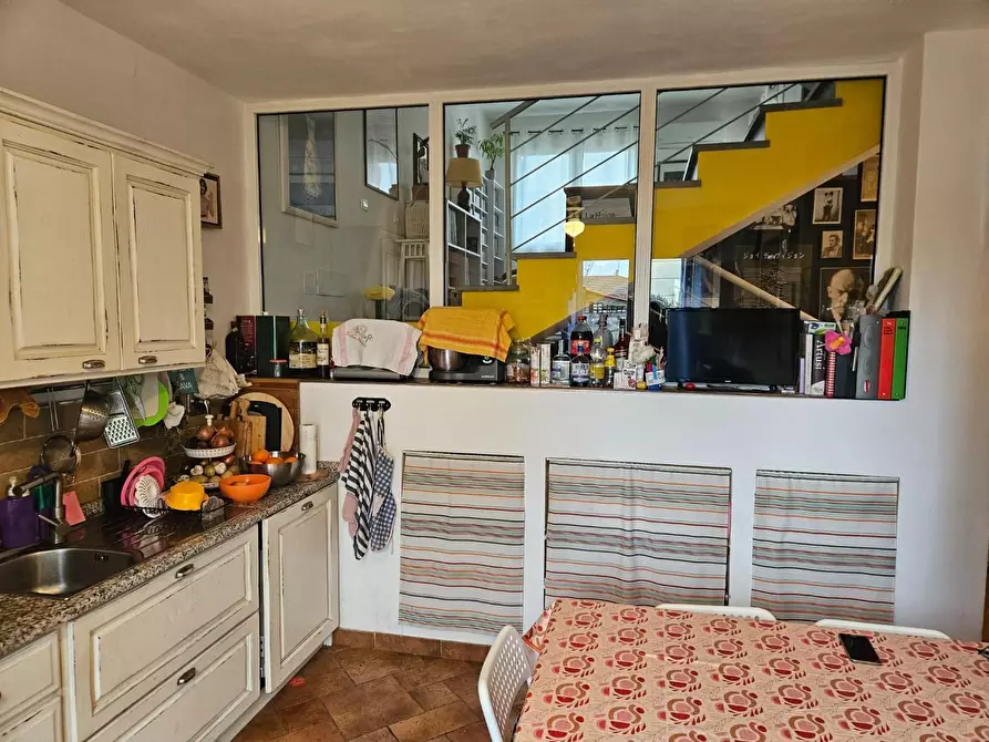 Immagine 6 di Villetta a schiera in vendita  a Livorno