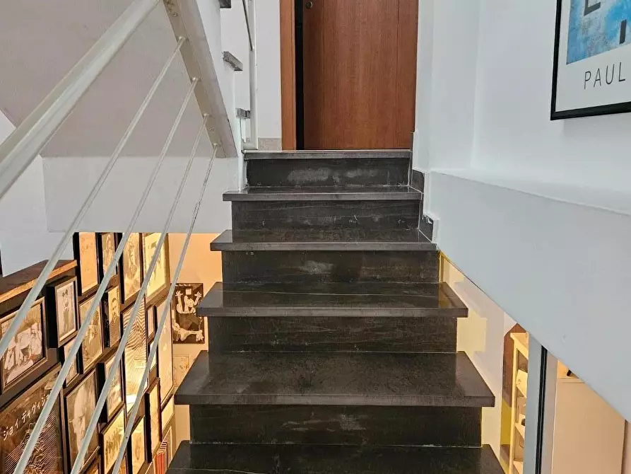 Immagine 28 di Villetta a schiera in vendita  a Livorno