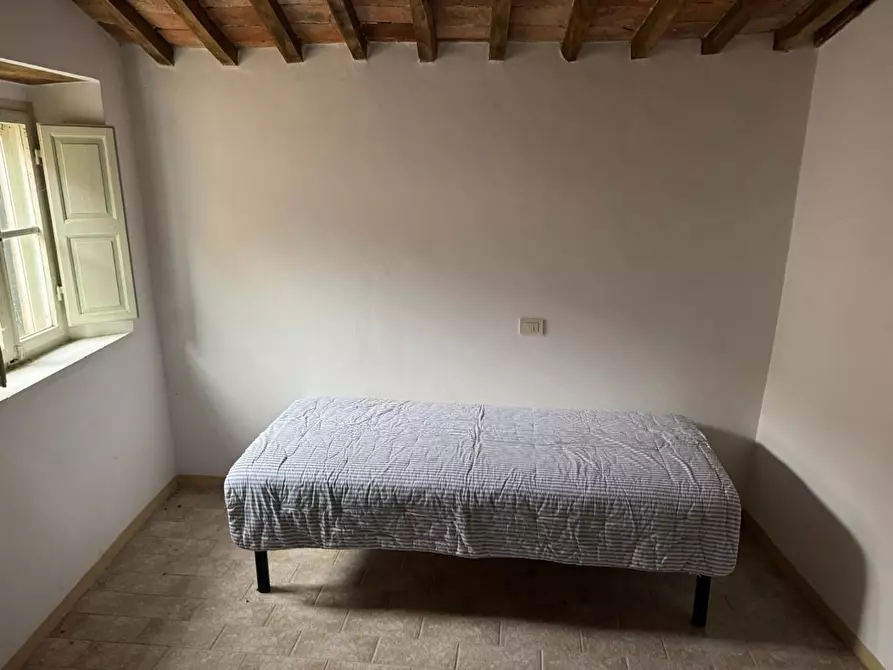 Immagine 15 di Appartamento in vendita  a Monticiano