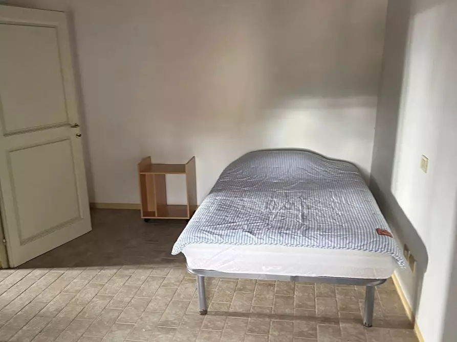 Immagine 8 di Appartamento in vendita  a Monticiano