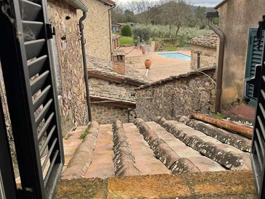 Immagine 18 di Appartamento in vendita  a Monticiano