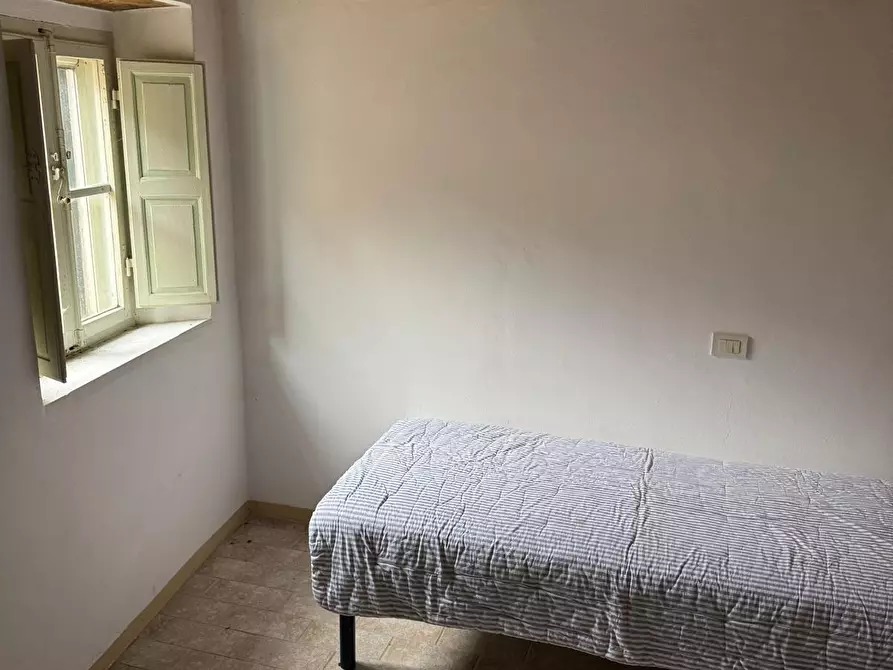 Immagine 16 di Appartamento in vendita  a Monticiano